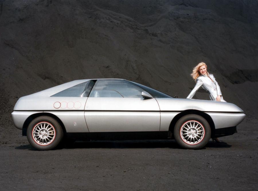  Audi Quartz Concept 1981 года  (фото 2 из 7)